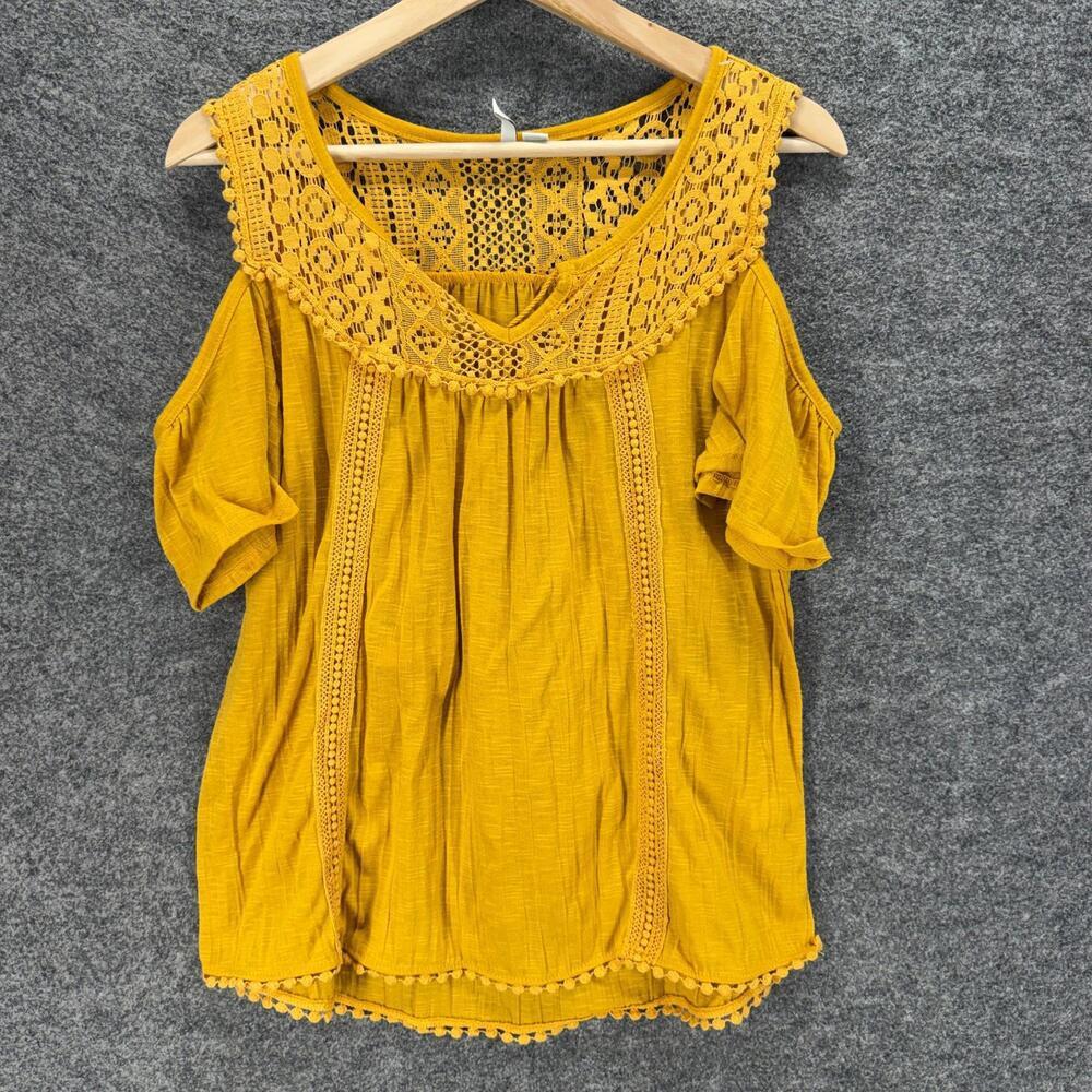 Cato Blouse Women M Medium Orange Crochet Cold Shoulder Short Sleeve V-Neck